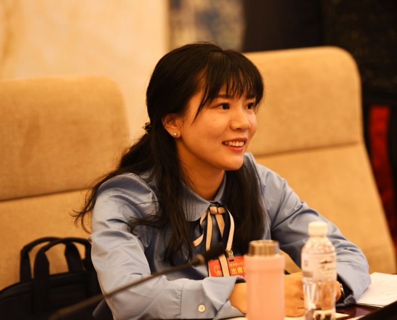 黄美媚：为国家兴旺自满，，，，， 为“永康制造”点赞